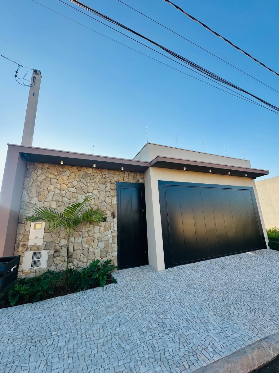 Casa - Venda - Esplanada Primo Meneghetti - Franca - SP