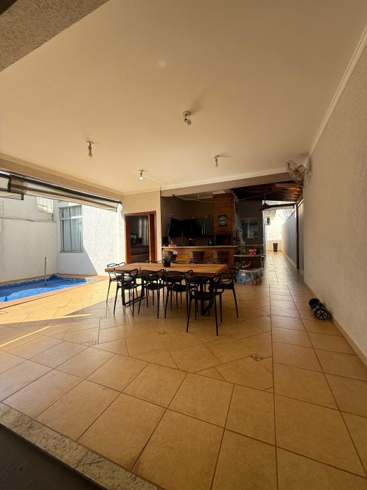Casa - Venda - Jardim Piratininga - Franca - SP