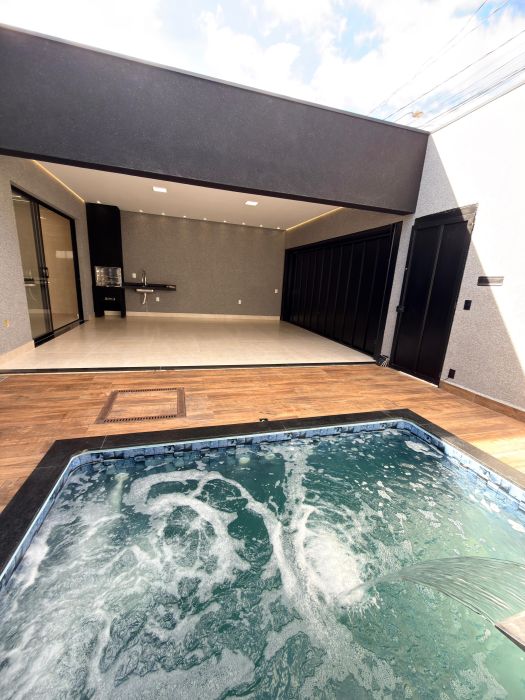 Casa - Venda - Residencial São Jerônimo - Franca - SP