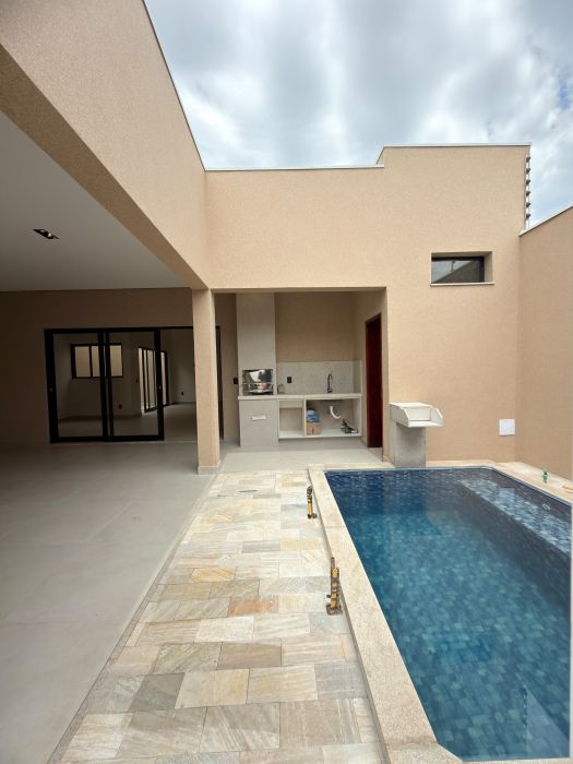 Casa - Venda - Residencial São Jerônimo - Franca - SP
