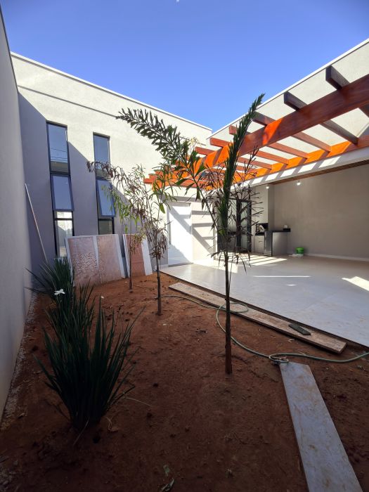 Casa - Venda - Jardim Adelinha - Franca - SP