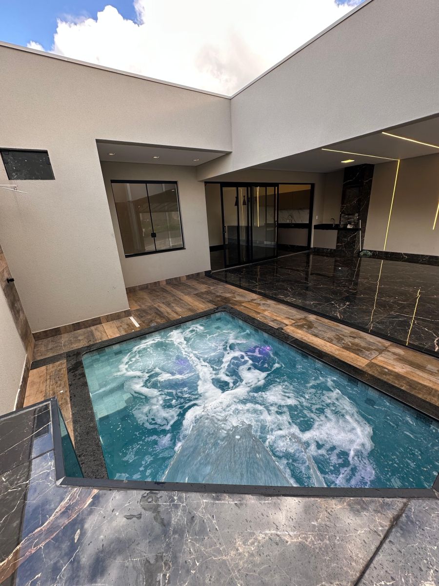 Casa - Venda - Parque dos Coqueiros - Franca - SP