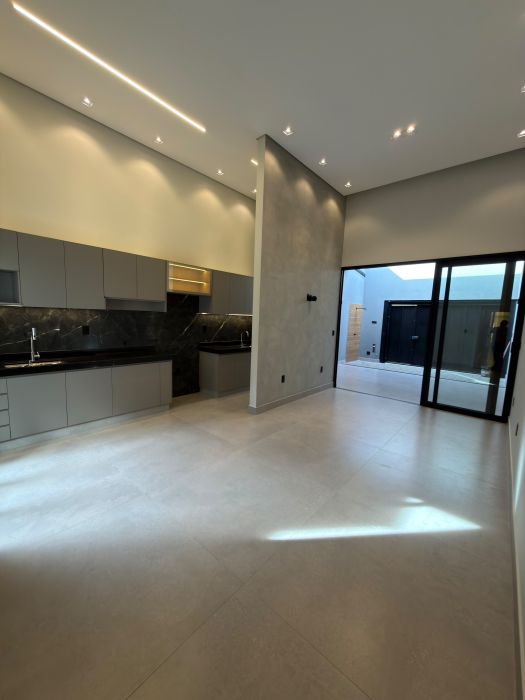 Casa - Venda - Residencial Zanetti - Franca - SP