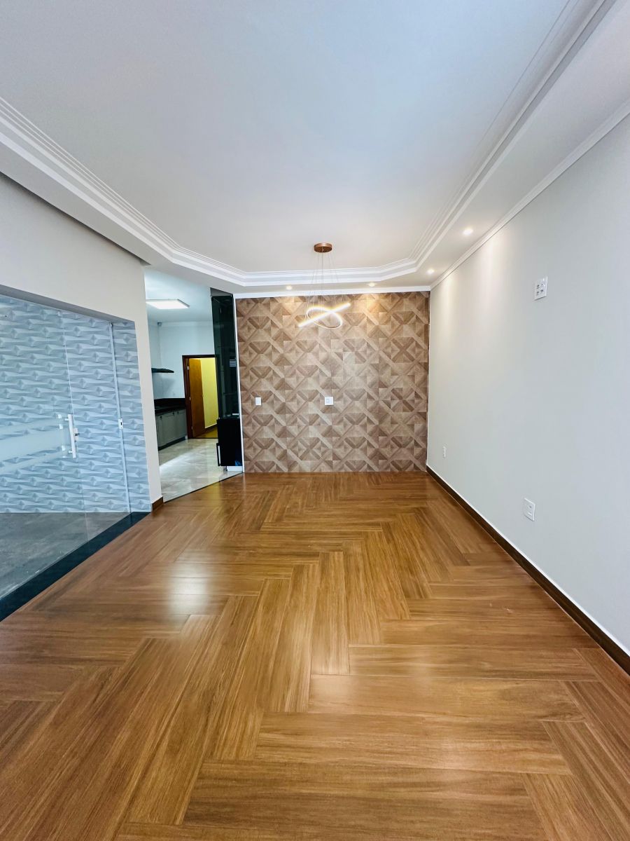 Casa - Venda - Esplanada Primo Meneghetti - Franca - SP