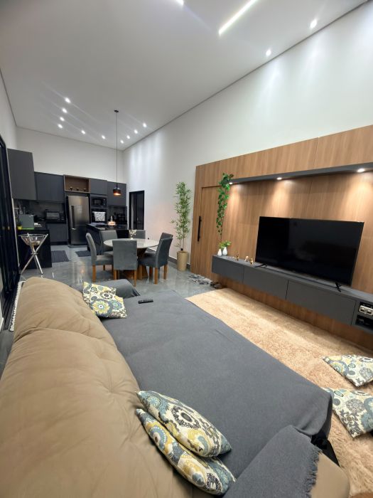 Casa - Venda - Residencial Tellini - Franca - SP