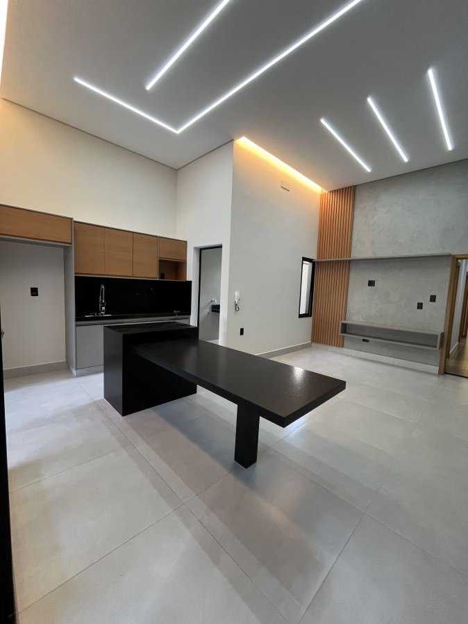 Casa - Venda - Residencial Zanetti - Franca - SP