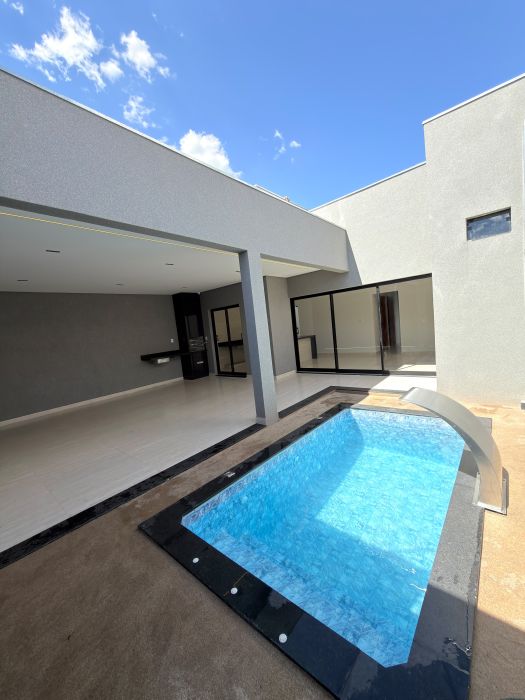 Casa - Venda - Esplanada Primo Meneghetti - Franca - SP