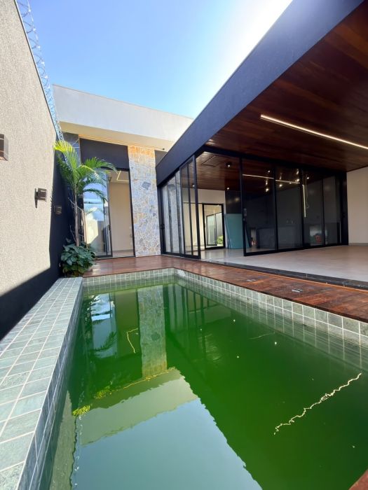 Casa - Venda - Esplanada Primo Meneghetti - Franca - SP