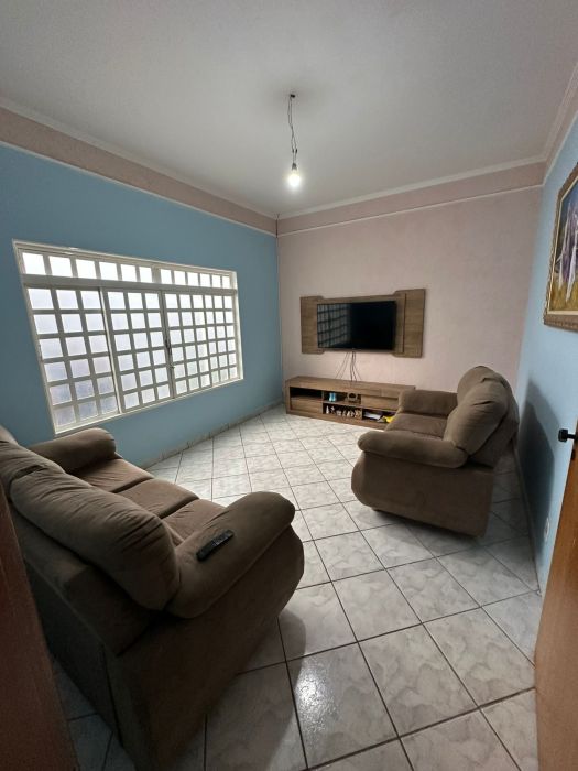 Casa - Venda - Parque Dom Pedro I - Franca - SP