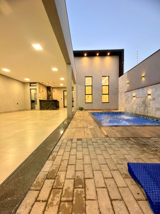 Casa - Venda - Residencial Gramados I - Franca - SP