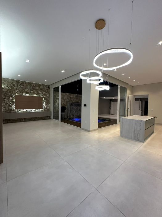 Casa - Venda - Vila Totoli - Franca - SP