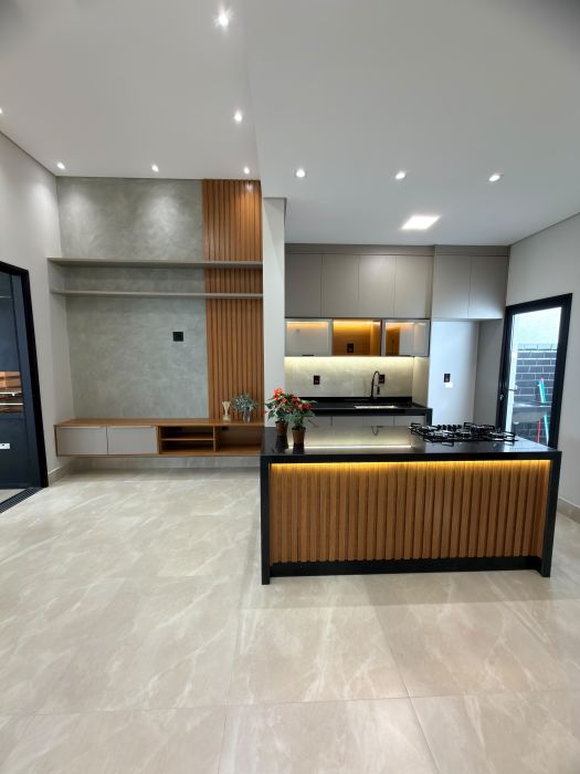 Casa - Venda - Residencial Zanetti - Franca - SP