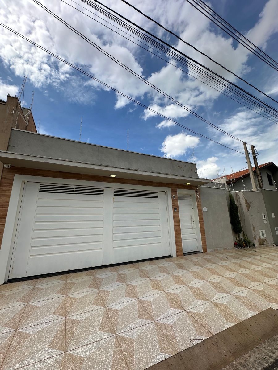 Casa - Venda - Esplanada Primo Meneghetti - Franca - SP