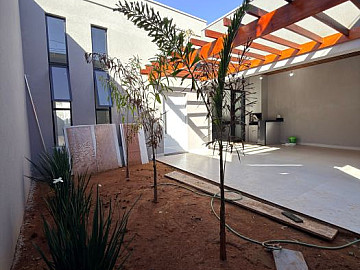 JARDIM ADELINHA